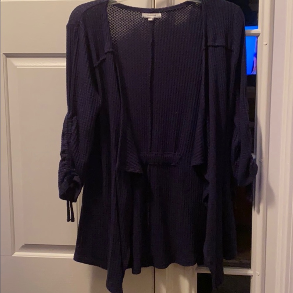 Sweater/cardigan  waffle too